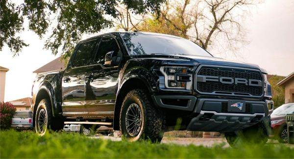 TradeVille: Ford - rezultate peste aşteptări